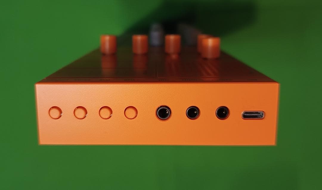 ヤマハ SEQTRAK【美品】【シンセ、グルーヴボックス】