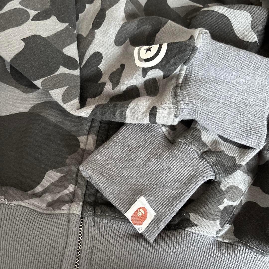 bapeエイプシャークパーカー