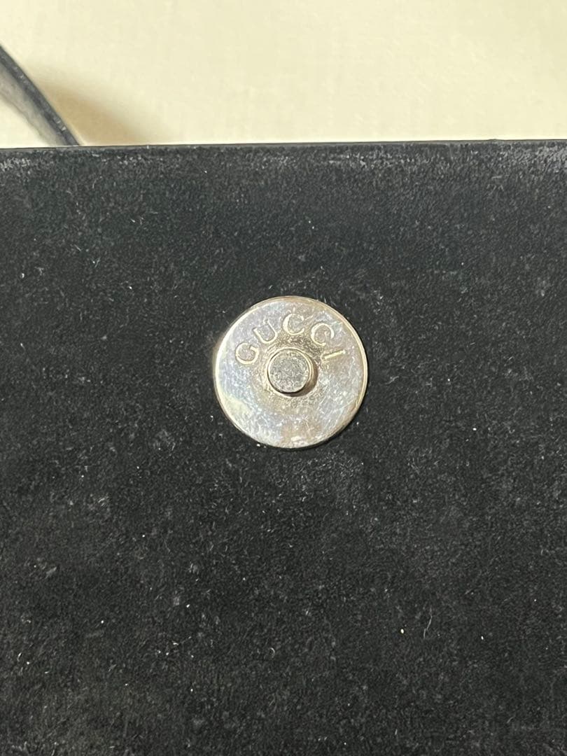 GUCCI レザー　ショルダーバッグ