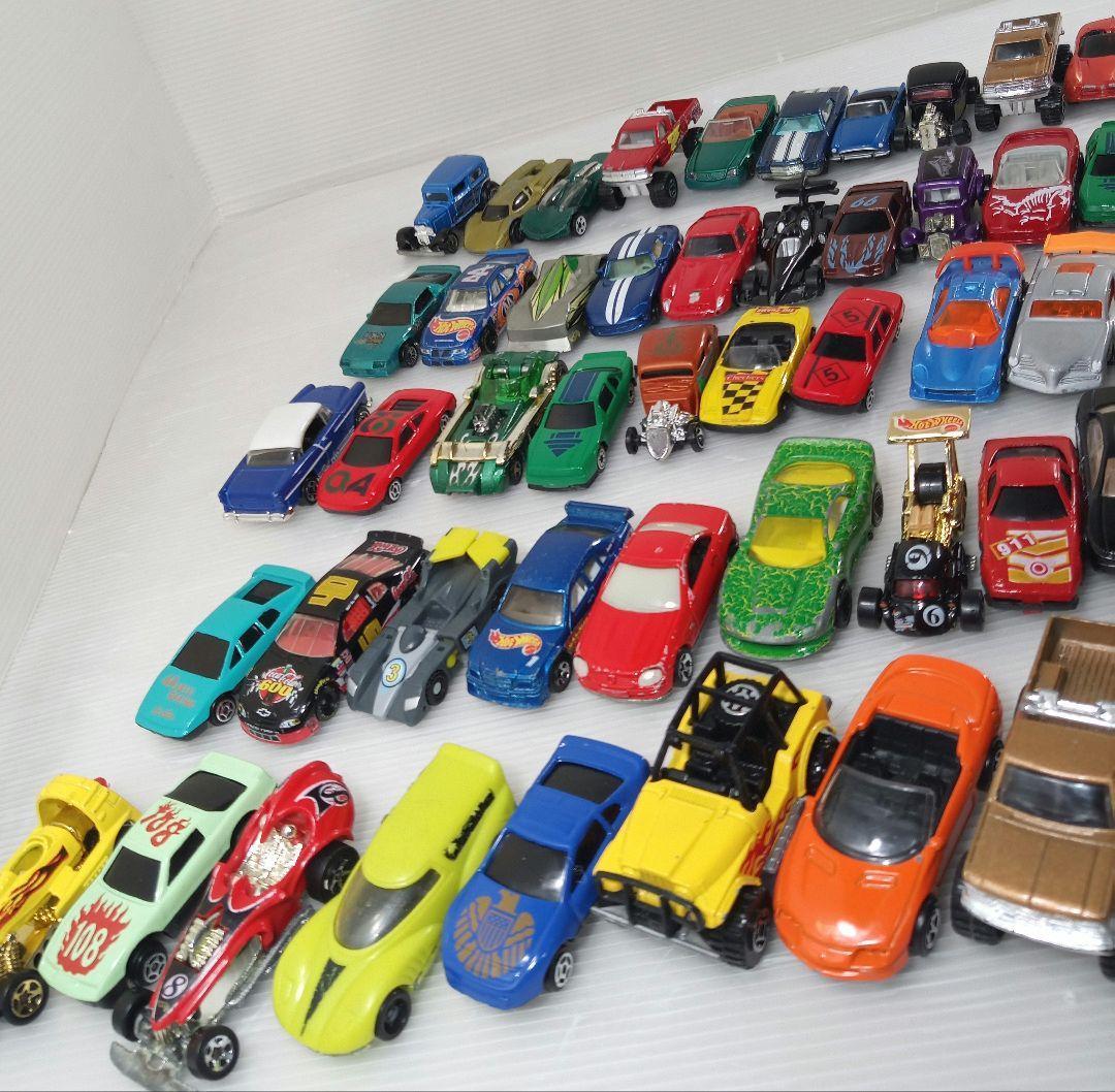 ホットウィールケース＋ミニカー75台