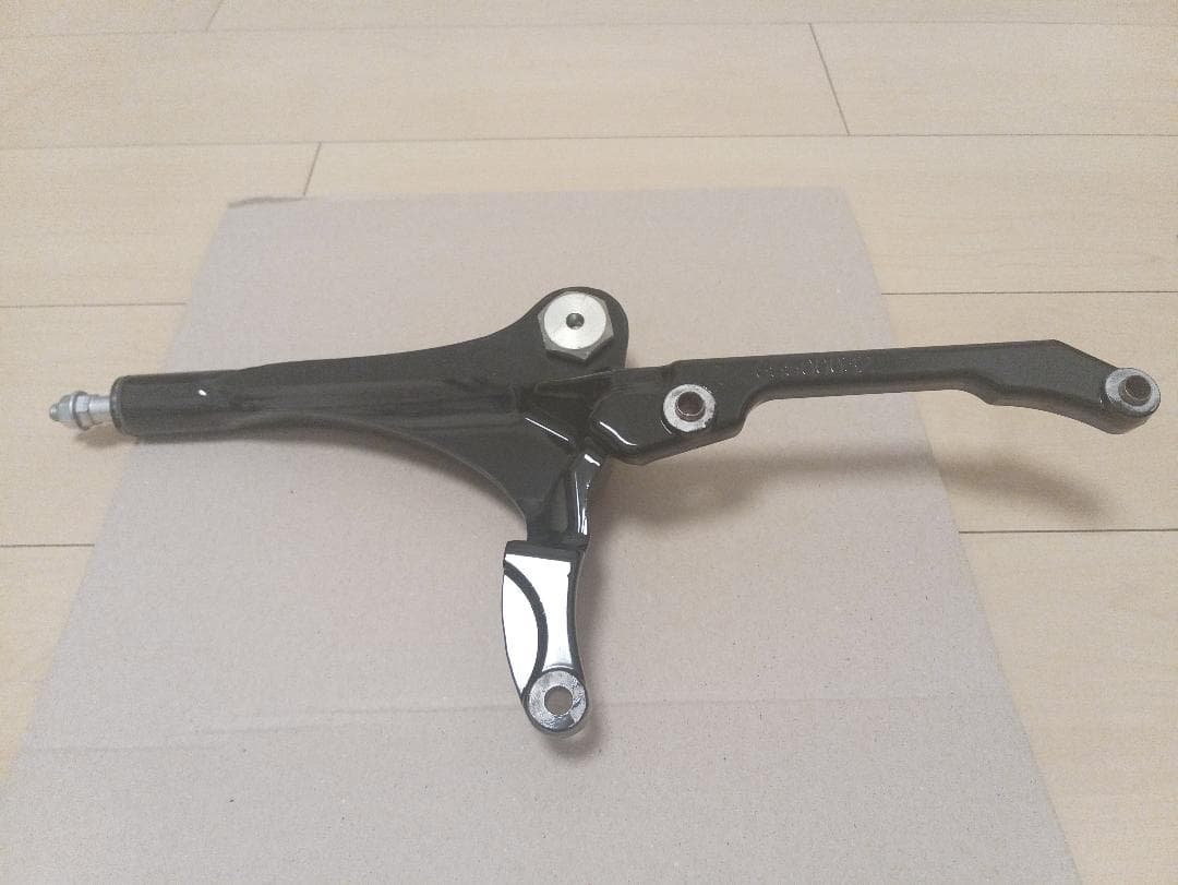 工場 骨董 時代ガラス 希少 若草色 乳白色暈し 千段巻き 反り口 氷