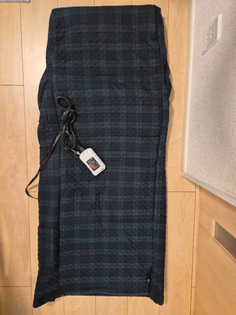 Sugibo 足温器 あったか脚入れヒーターSB22AH20-GR（グリーン） - メルカリ