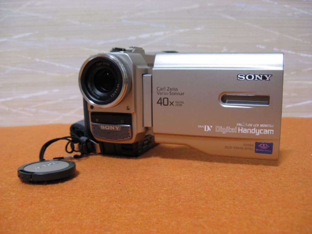 動作OK❗️☆SONYのMiniDV/ビデオカメラ・DCR-TRV10