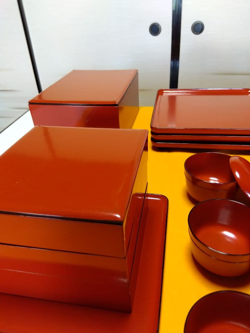 輪島塗　野点セット三人前　重箱　椀四種