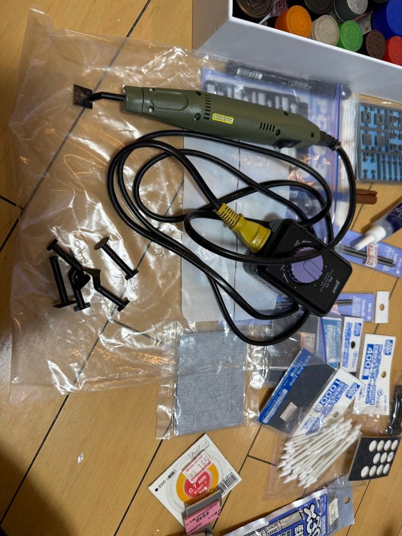 模型用品　プラモデル　工具　塗料　ペンサンダー