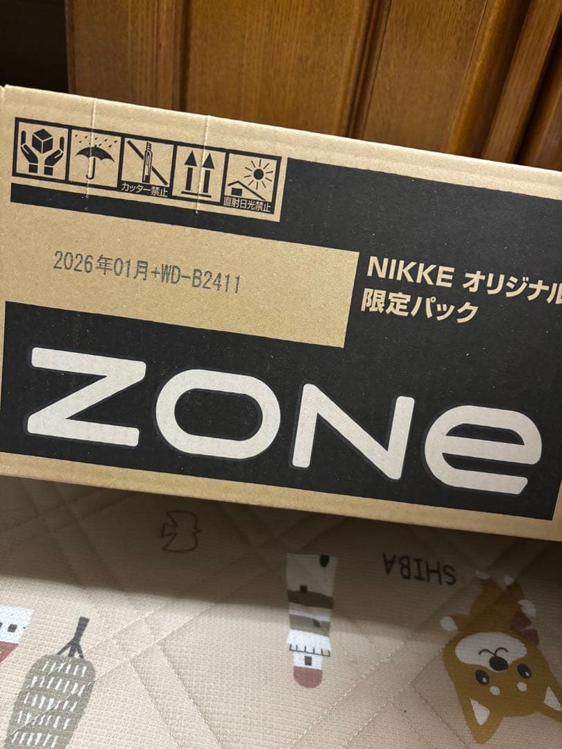 ZONE x NIKKE 限定パック タオル付き　　第1弾