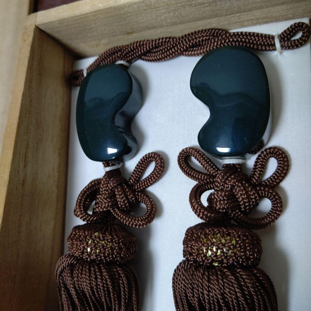 勾玉型の風鎮箱入り 検 めのうの店川島 伝統工芸 瑪瑙 碧玉 掛軸 出雲