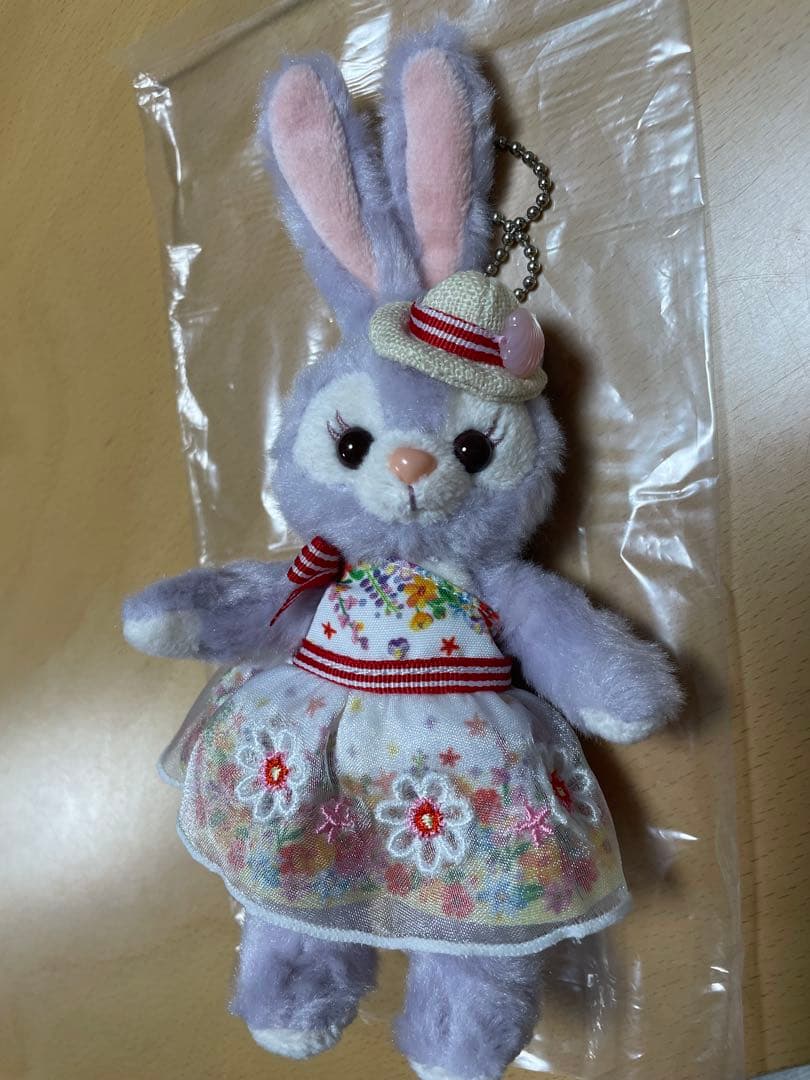 ステラルー ぬいぐるみバッジ ダッフィー サニーファン 2019 - メルカリ