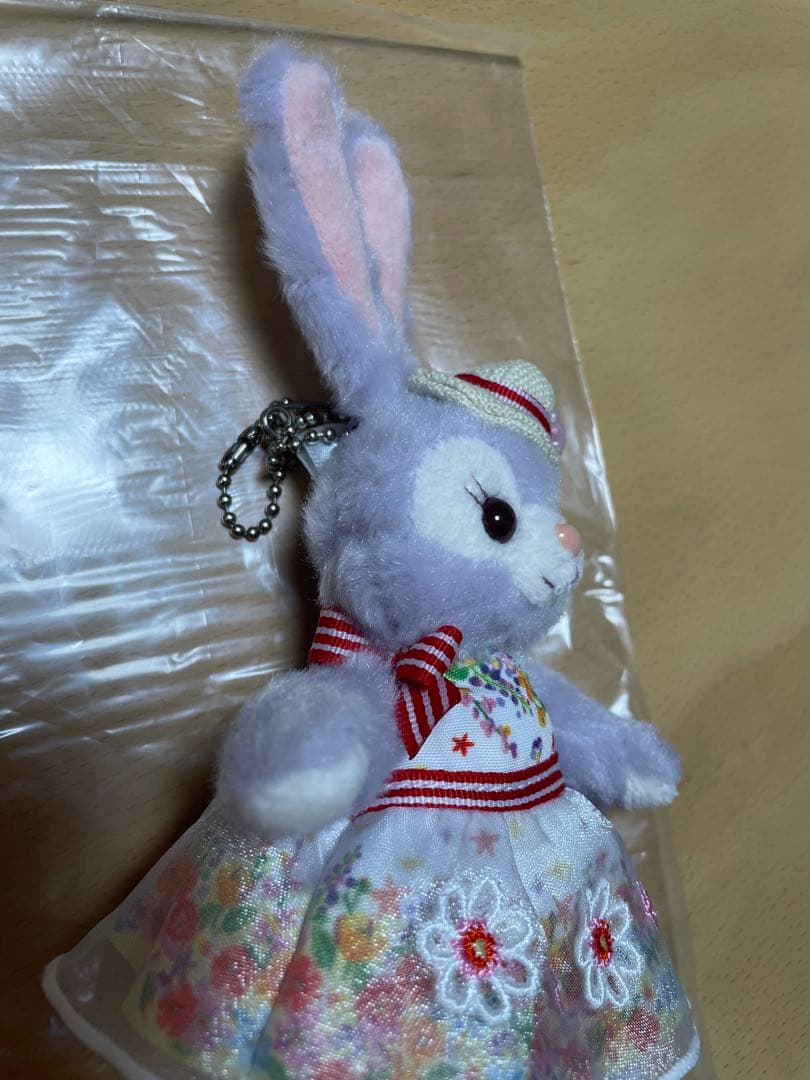 ステラルー ぬいぐるみバッジ ダッフィー サニーファン 2019 - メルカリ