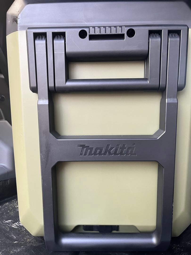 マキタ CW004GZO (本体のみ) 充電式保冷温庫 29L オリーブ色