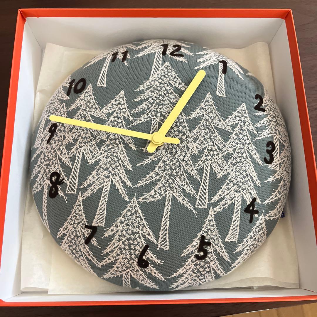 mina perhonenの時計