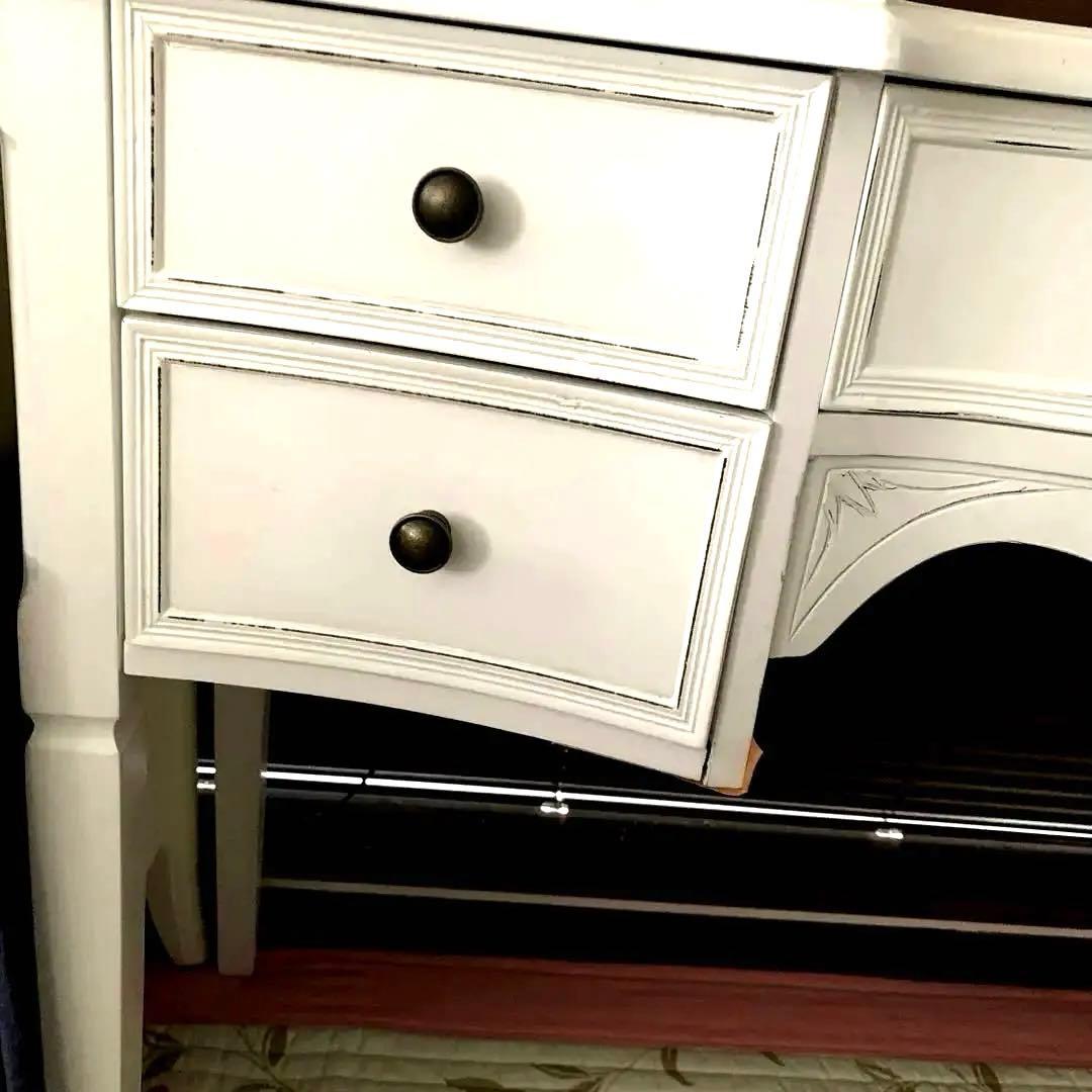 4/15迄の出品　ライティングデスク　ホワイト