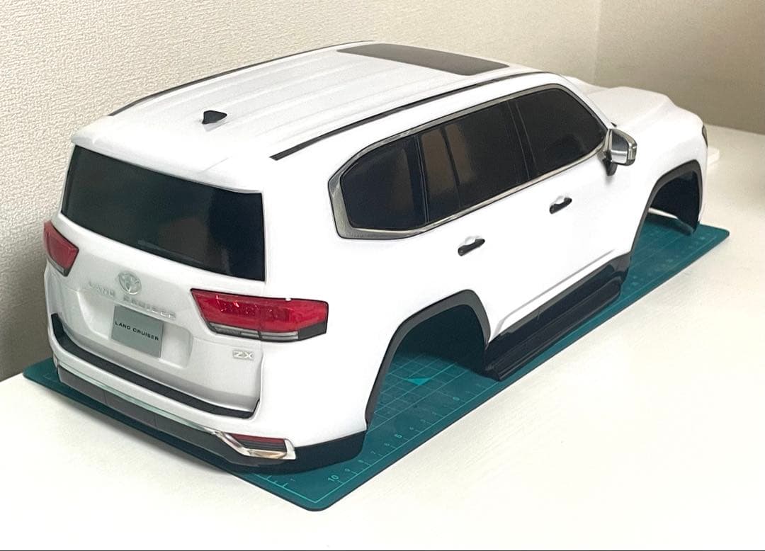 タミヤラジコンボディ　ランドクルーザー300ZX カスタムVer