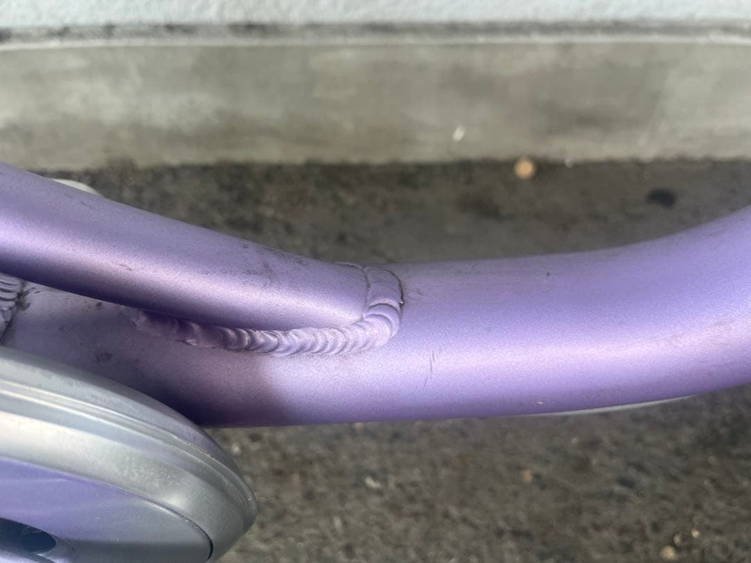 NGUYEN THI HA　愛知県限定手渡のみ名古屋市北区西区配送無料