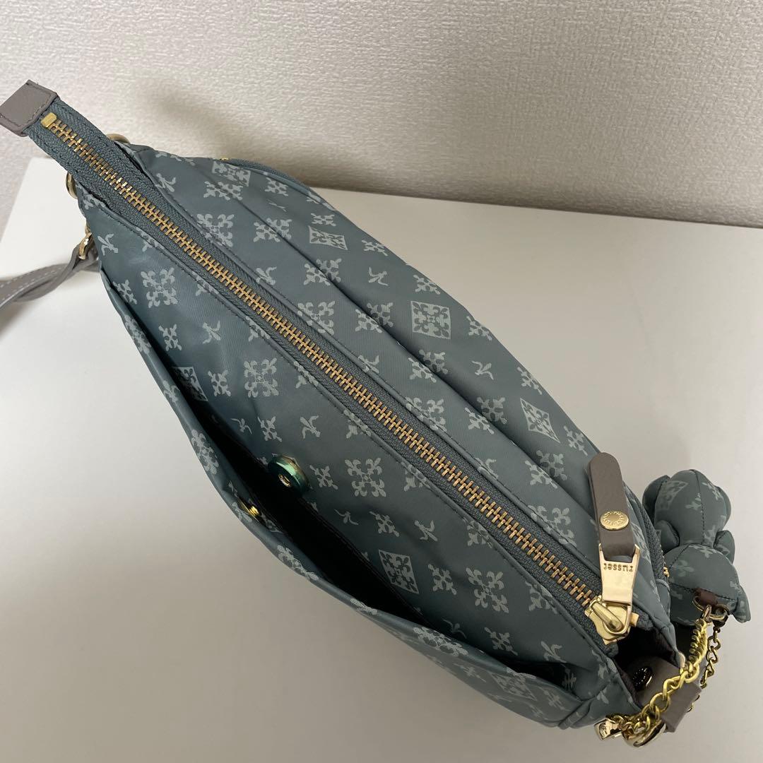 russet ラシット ショルダーバッグ ベアチャーム付き