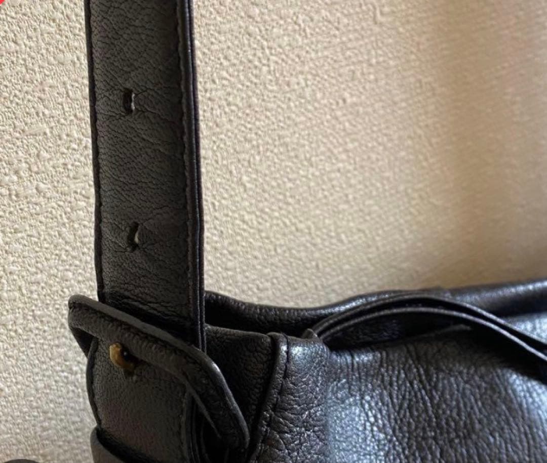 ゲンテン　ゴートヌメショルダーバッグ黒