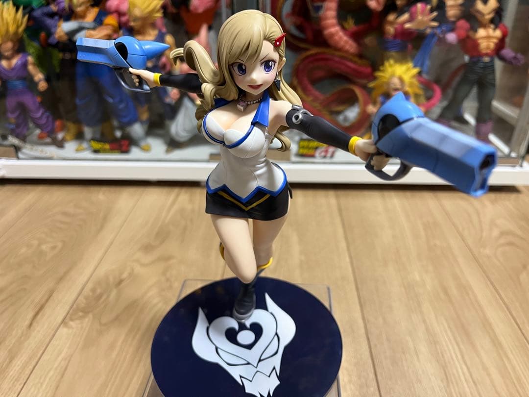 エデンズゼロ　レベッカ　1/8　フィギュア