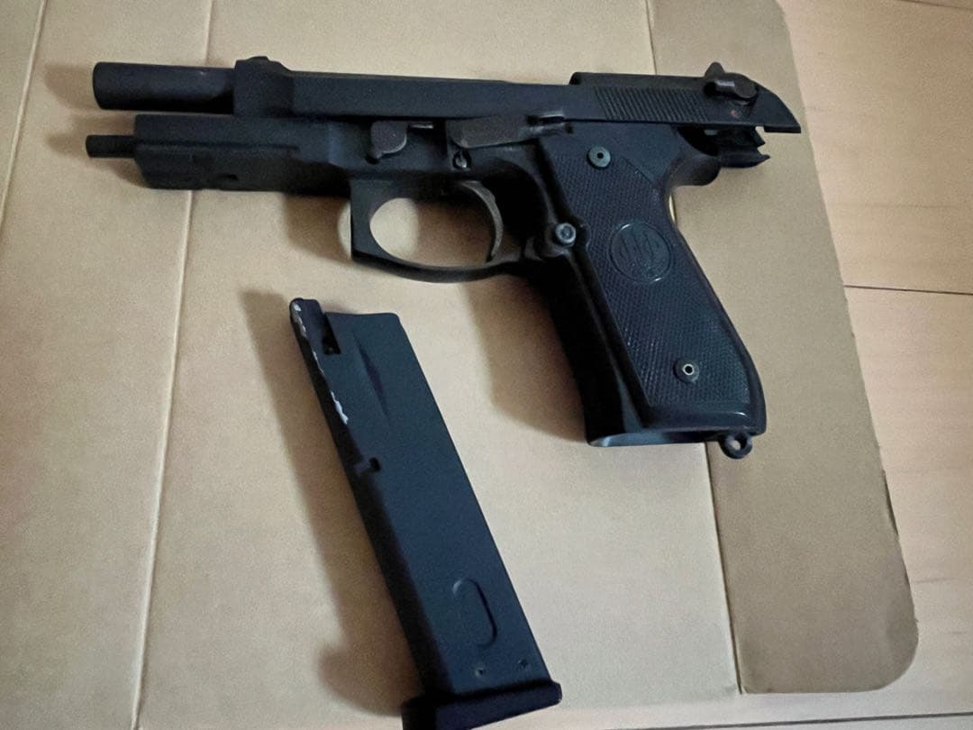 BERETTA M9A1 CARBON BLACK ガスガン