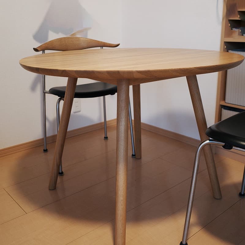 旭川家具　オーク材　ラウンドテーブル　ダイニング（φ95cm）