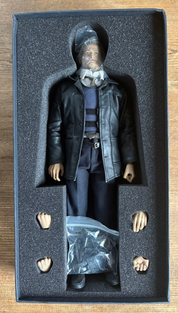 貴重 映画セブン モーガン・フリーマン、ブラッド・ピット 1/6 2体セット