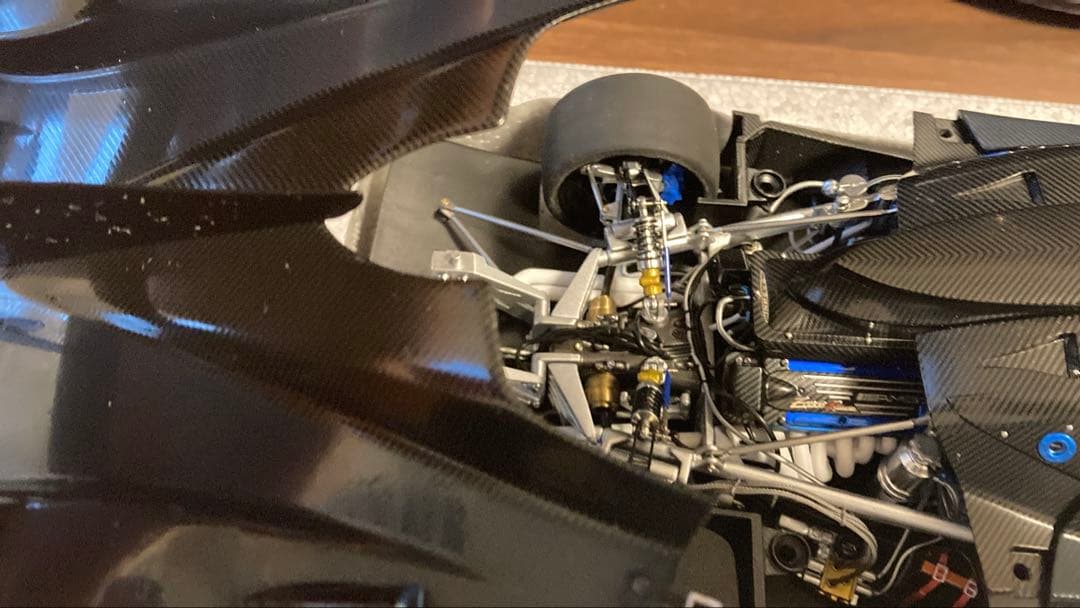 【美品】1/18 AutoArt パガーニ Zonda Revolution