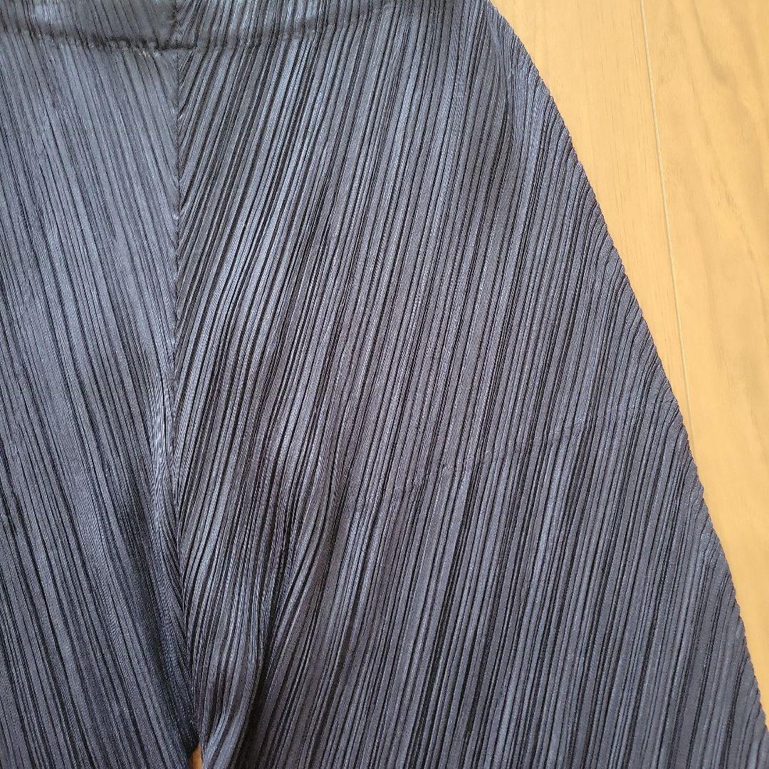 ネイビー プリーツプリーズ