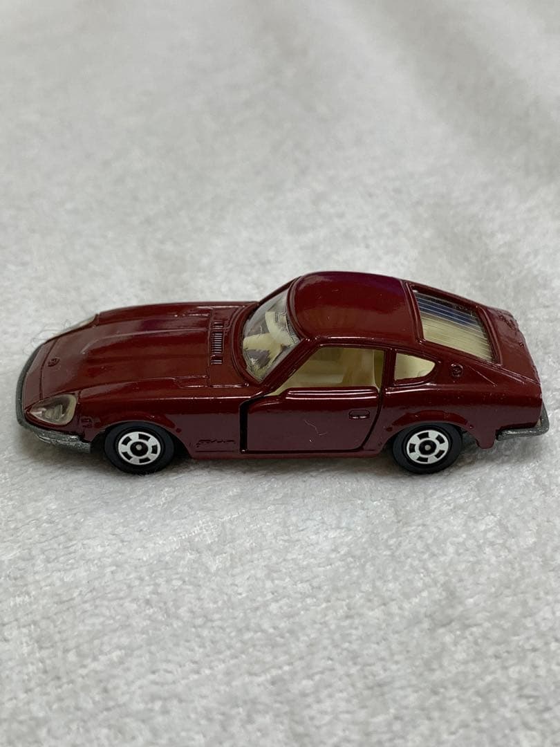 トミカ フェアレディ240ZG