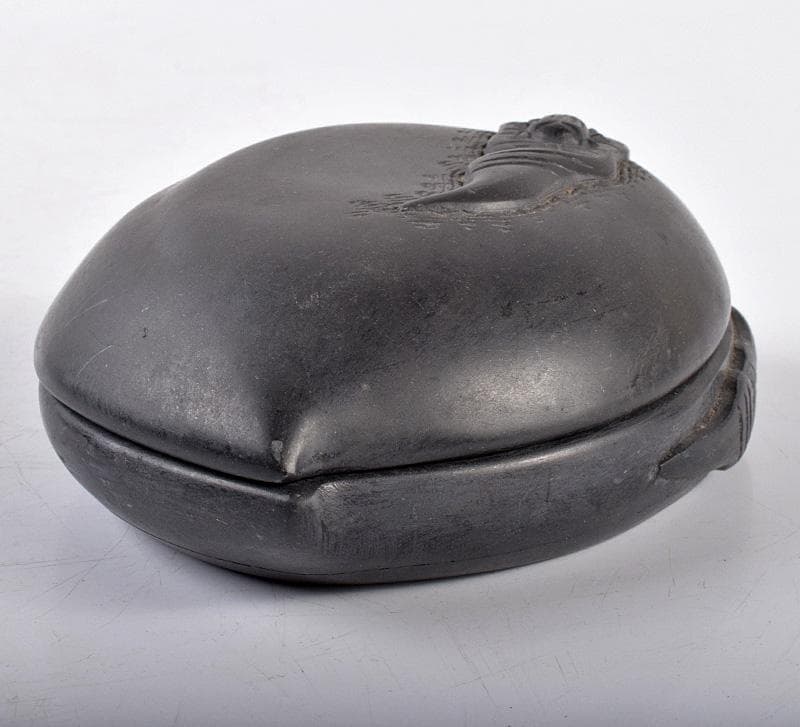 端渓硯（桃形） 中国 書道具 桃形 端渓硯 蓋硯 C R3656 中国