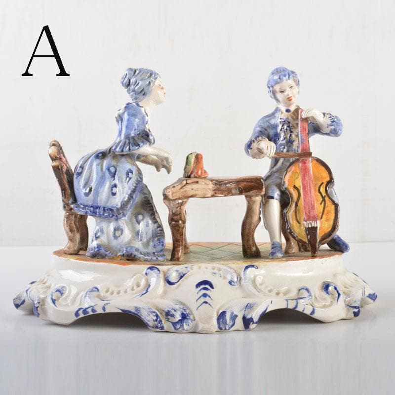 イタリア製　CAPODIMONTE　カポディモンテ　陶人形　2点　C　6520A