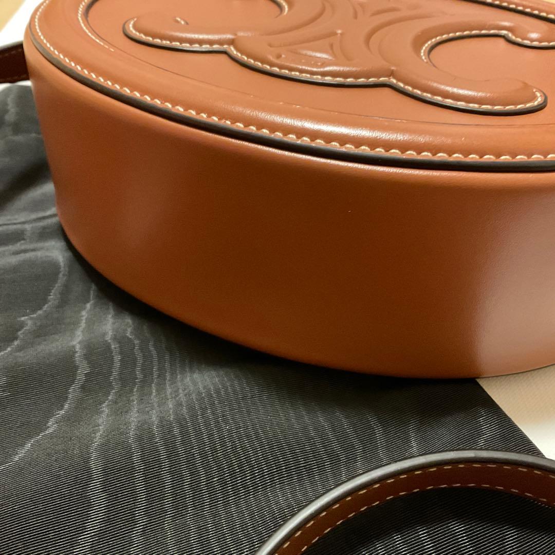 CELINE クロスボディ　オーバルパース　トリオンフ　美品