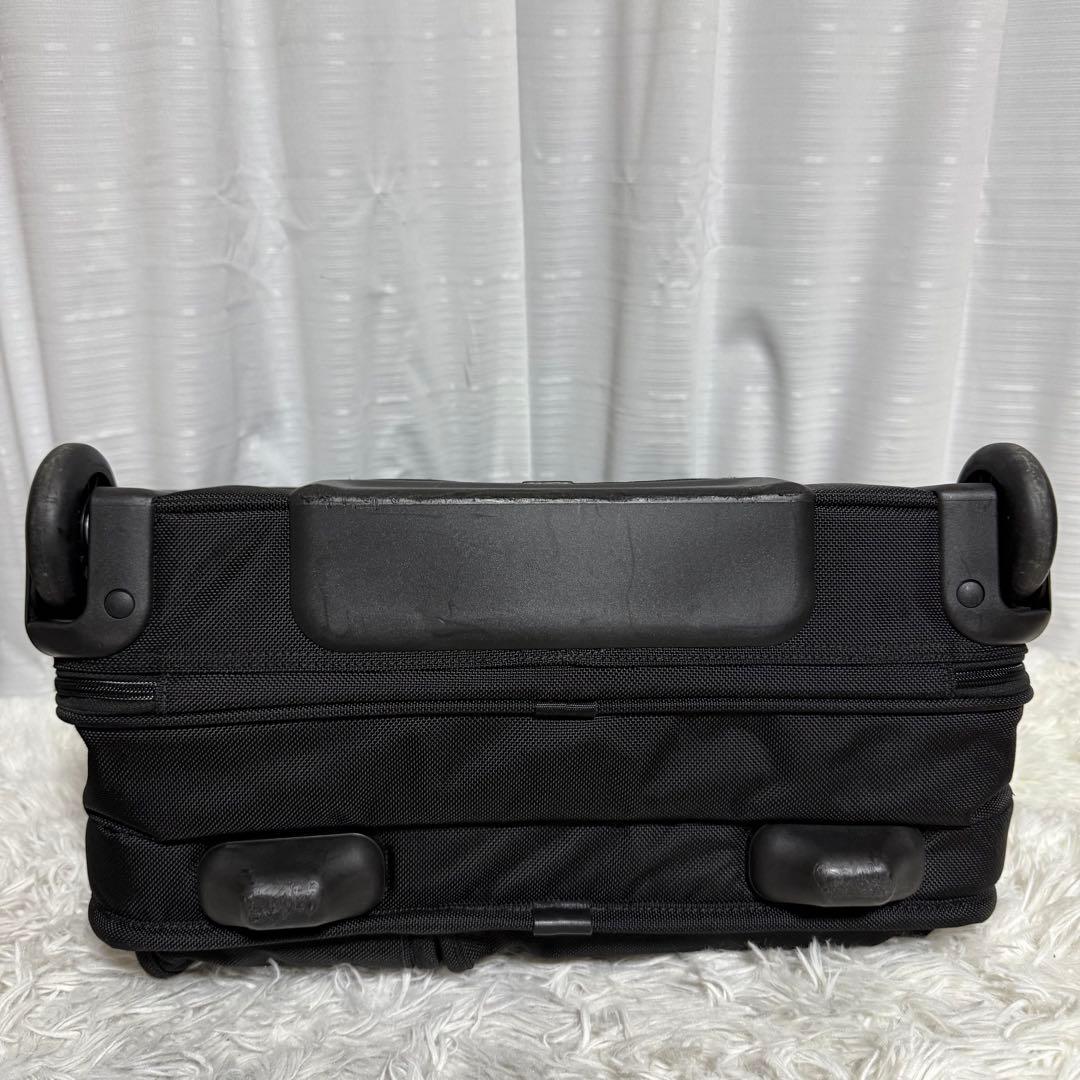 ⭐️極美品⭐️ トゥミ 26104D4 キャリーバッグ 3気室 ナイロン 黒