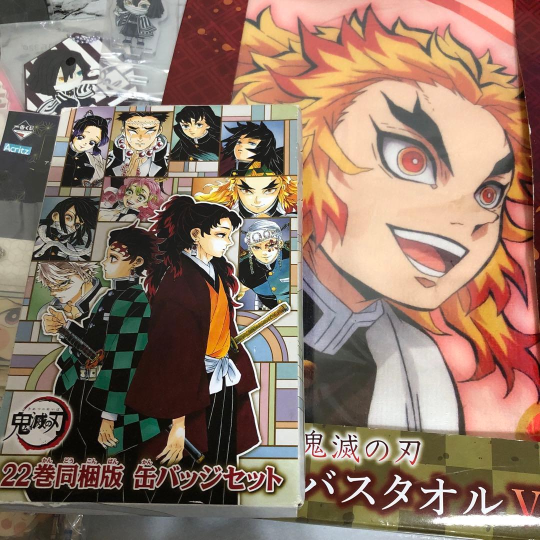 ノンジャンル 大量 まとめ売り アニメグッズ キャラクターグッズ 400点