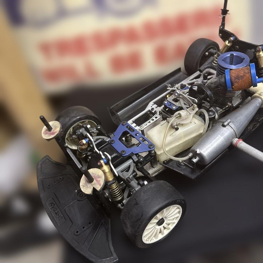 u*f様 1/8RC Car Chassis Nitro Engine 4WD京
