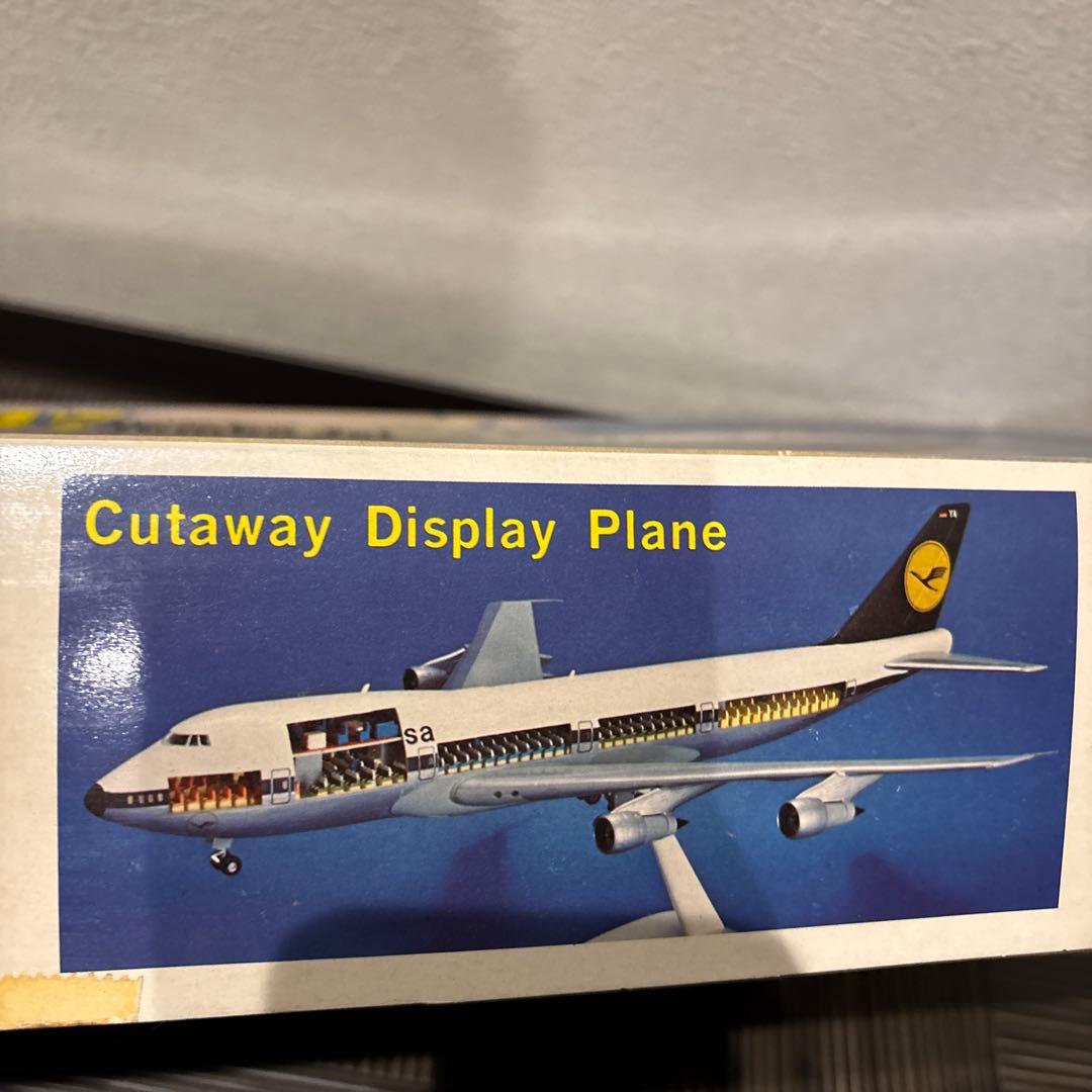 Revell Boeing 747 Jumbo Jet 1/144 - メルカリ