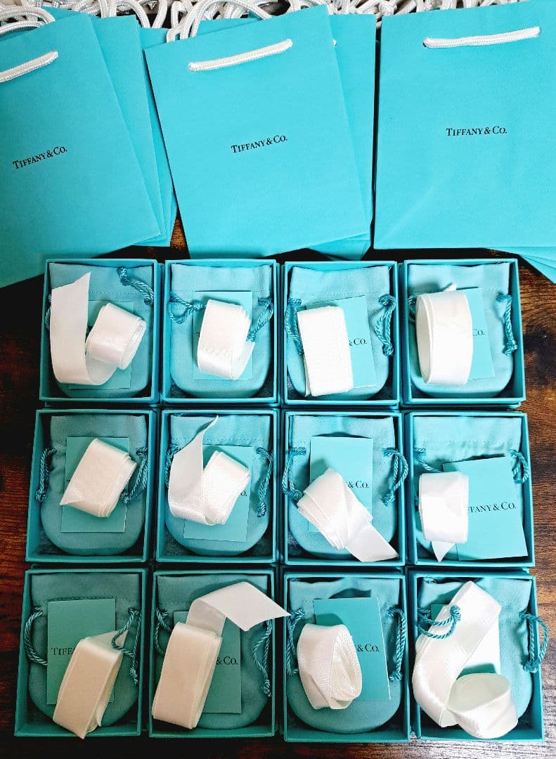 ティファニー 空箱③ 巾着 リボン カード ショップ 袋 12セット 国内現行品