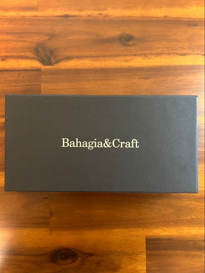 バハギア　Bagagia&Craft ラウンドジップペンケース コニャック