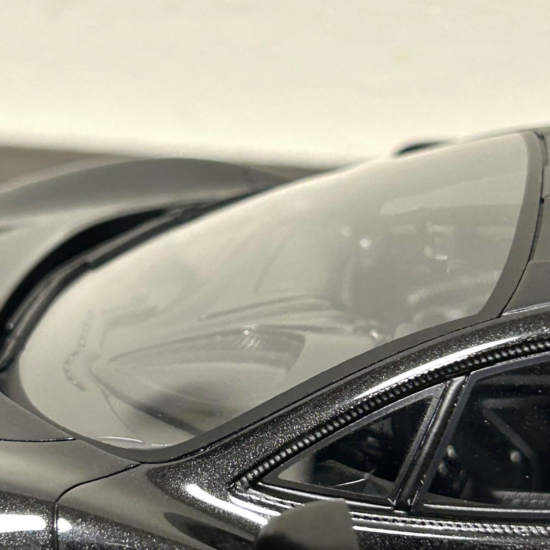 ミニチャンプス 1/18 マクラーレン P1 2013 ファーストクラス