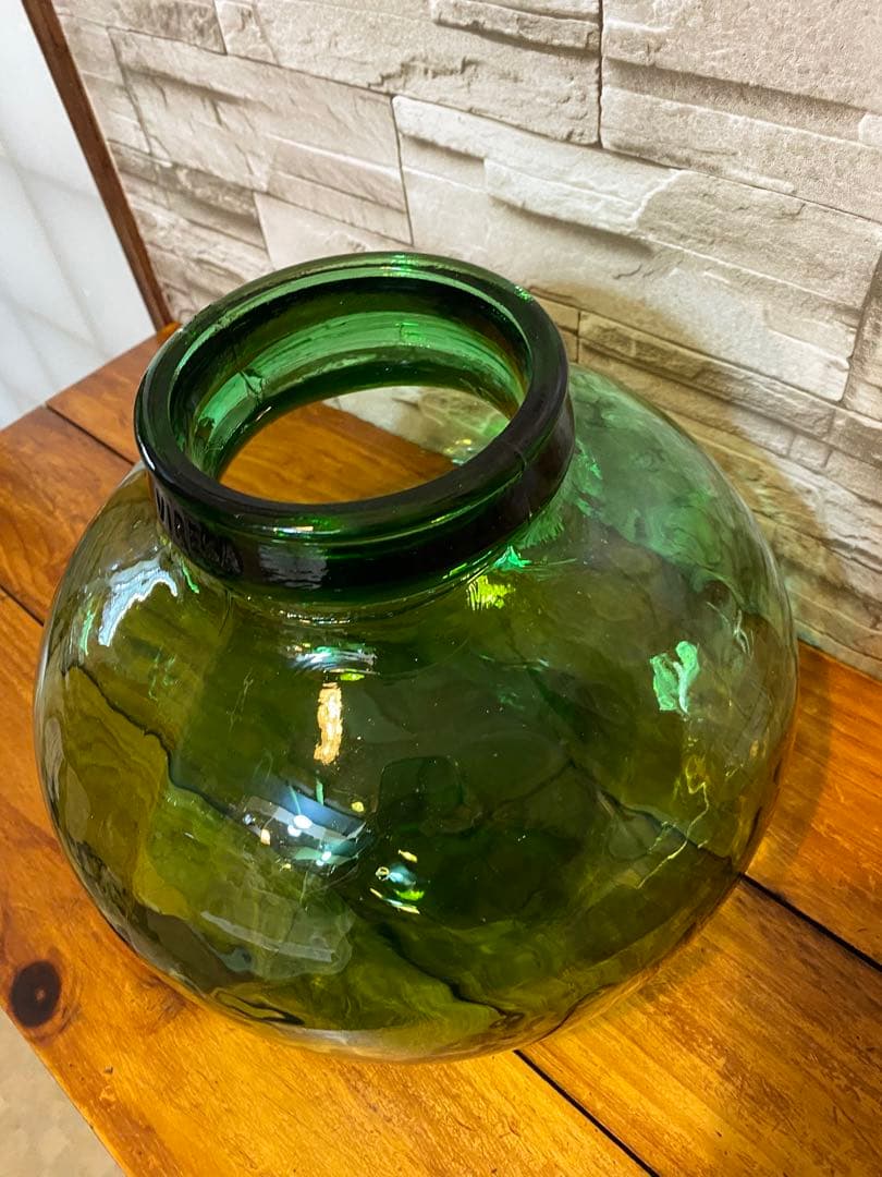 貴重　大人気　アンティーク デミジョンボトル VIRESA社製　フラワーベース