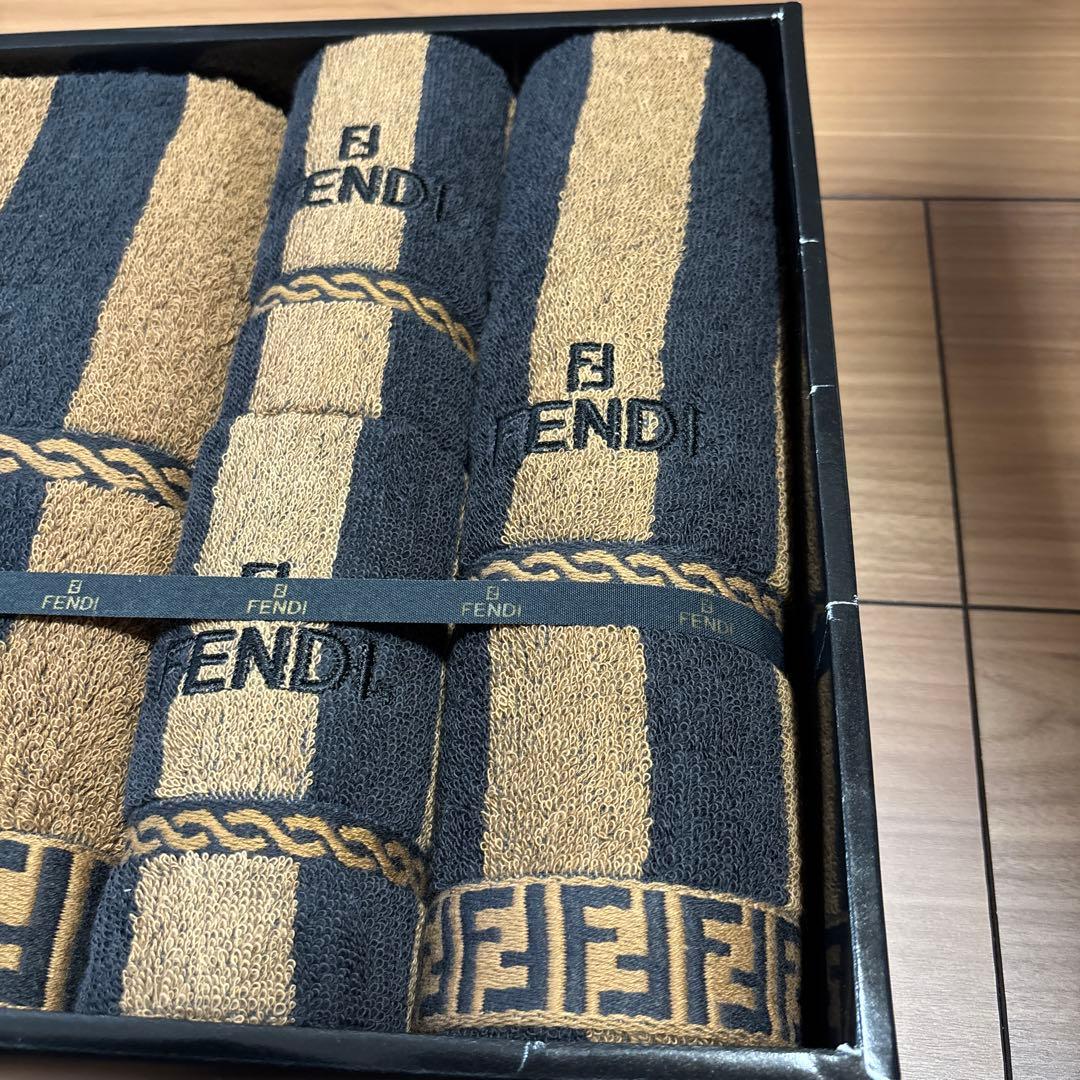 chocoshow様専用 フェンディ タオルセット