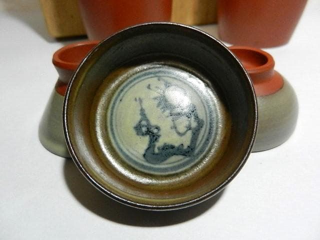 3代目伊藤赤水（せきすい）作 無名異（むみょうい）焼酒器（徳利2本