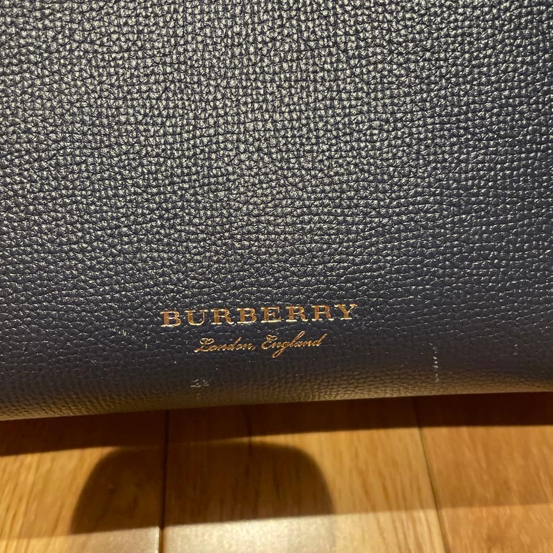 BURBERRY バナーバッグ　ネイビー