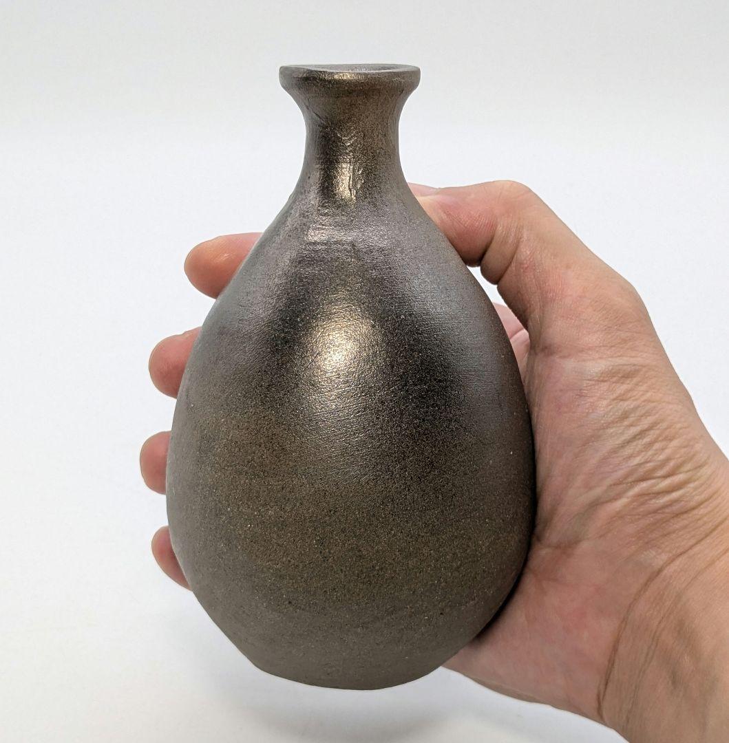 岡山県重要無形文化財 山本出 備前焼 銀彩徳利A 酒器 花器