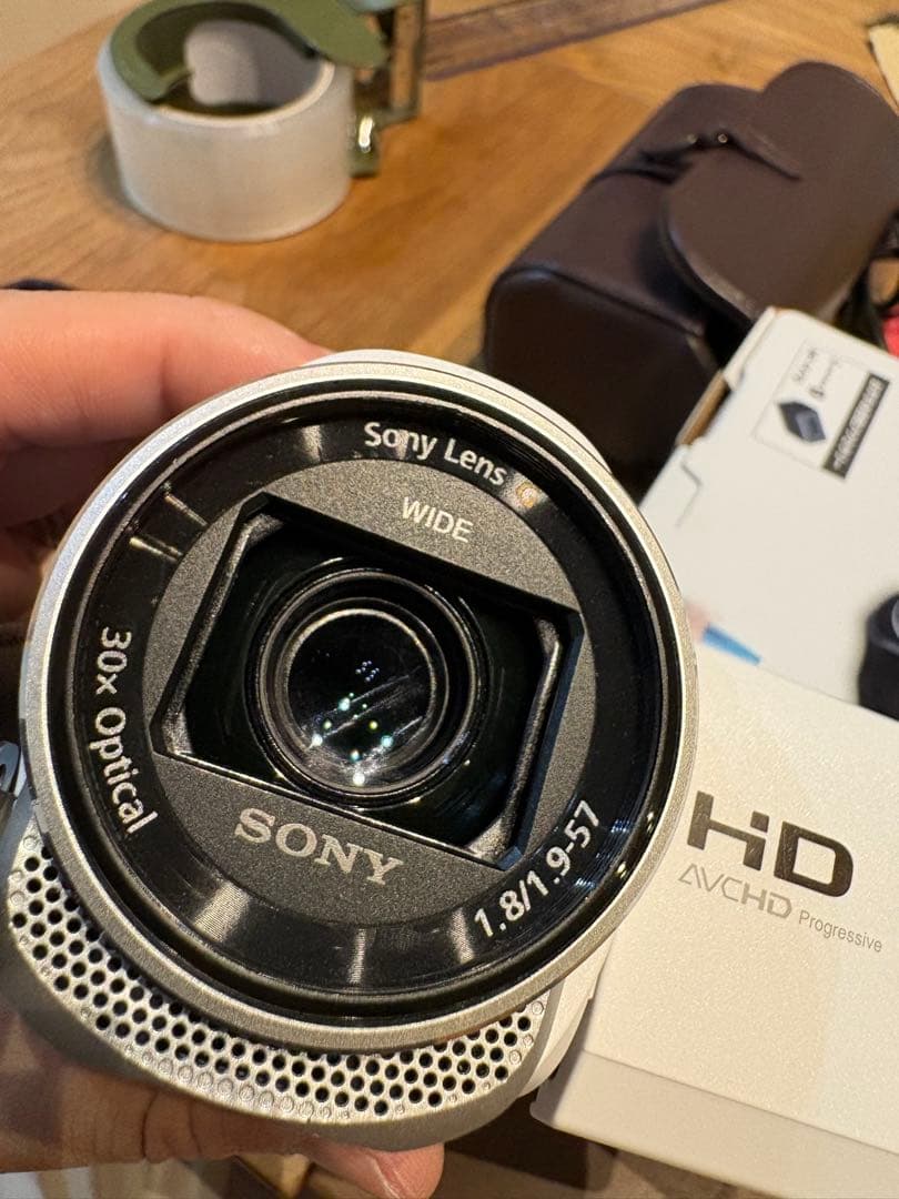 HDR-CX670 美品　SONY　ハンディカム　純正ケース付