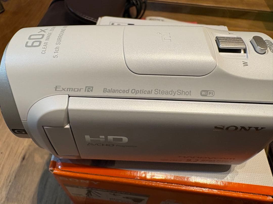 HDR-CX670 美品　SONY　ハンディカム　純正ケース付