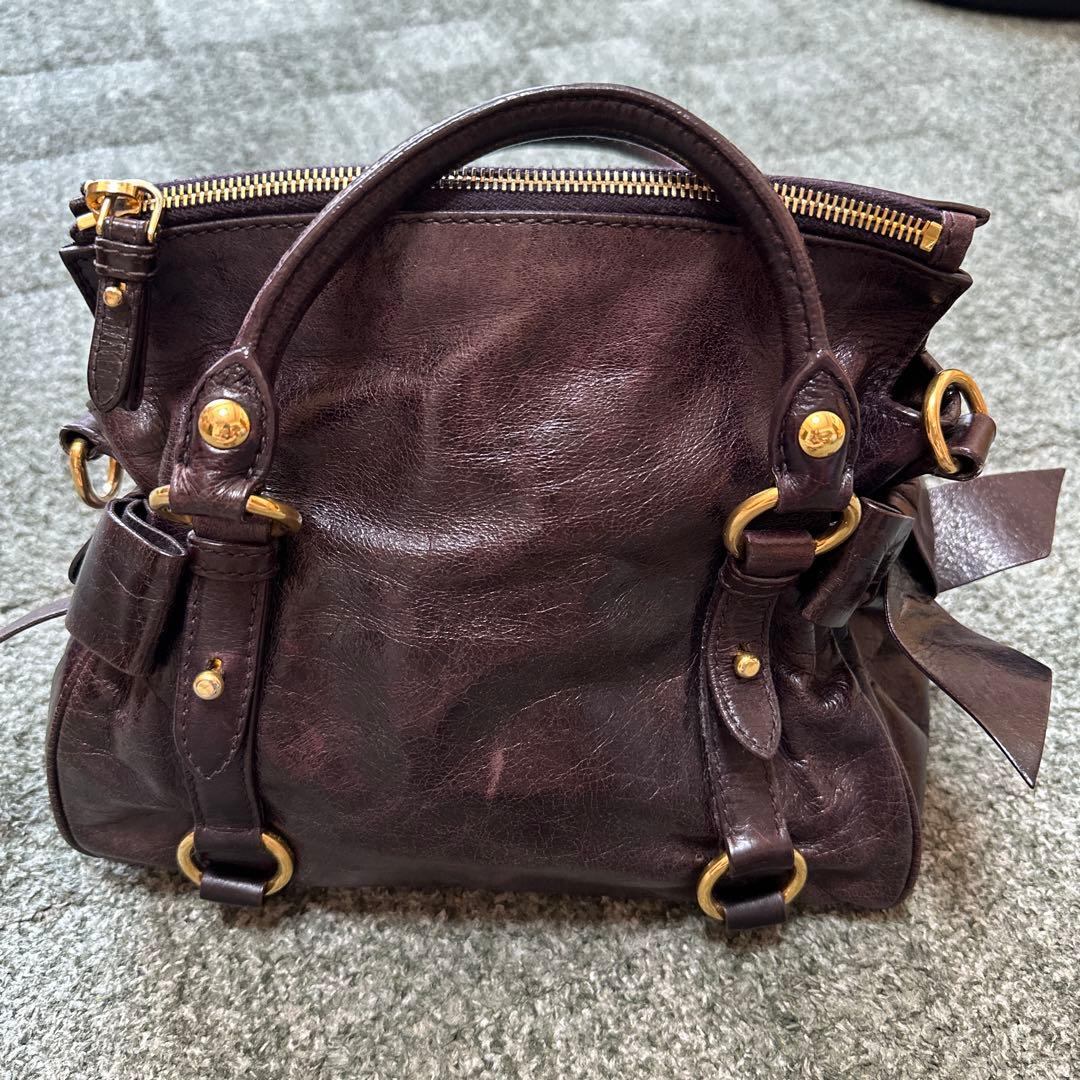 MIU MIU　ショルダーバッグ