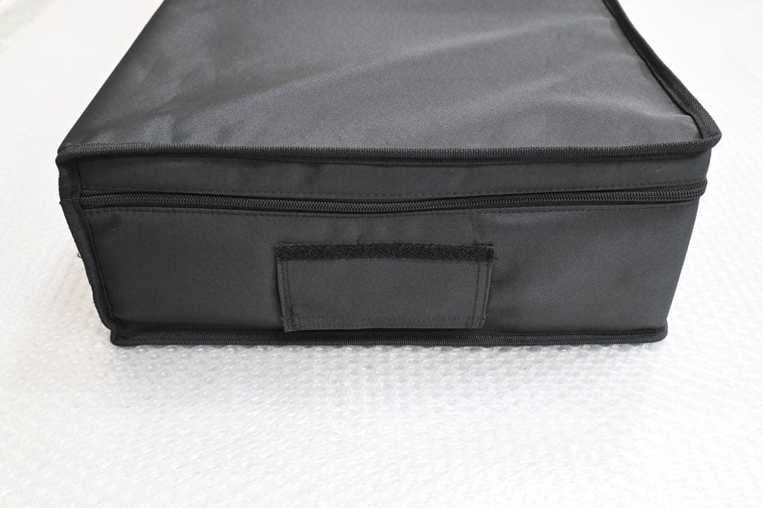 極美品】 アルマンドアタッシュケース黒木製6本入り