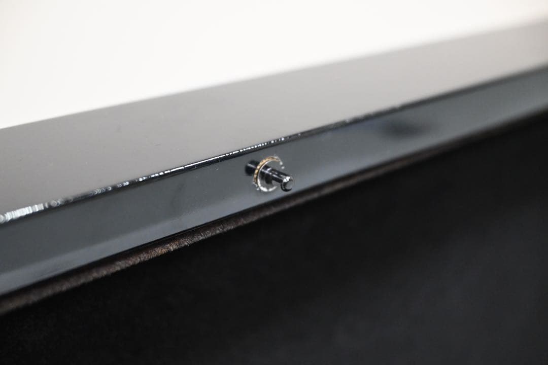 極美品】 アルマンドアタッシュケース黒木製6本入り