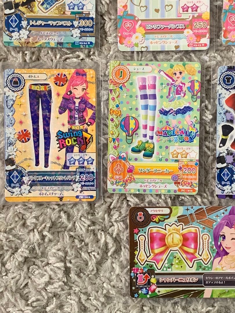 アイカツカード 13枚セット トップス ボトムス シューズ アクセサリー