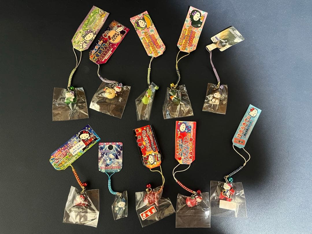 ご当地キティ 73個 根付まとめ売り（レアあり）│rodoku.co.jp