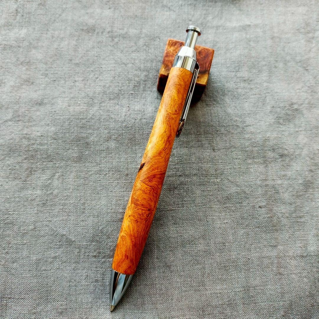 花梨瘤　ハンドメイド　木軸シャープペン　0.5mm　天然木　シルバー